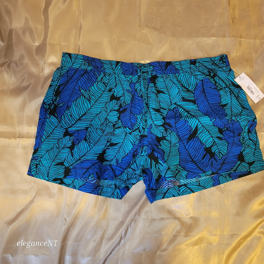 Ana Green, Blue and Black Leaf Print Shorts Sz: XL NWT - Picture 11 of 11